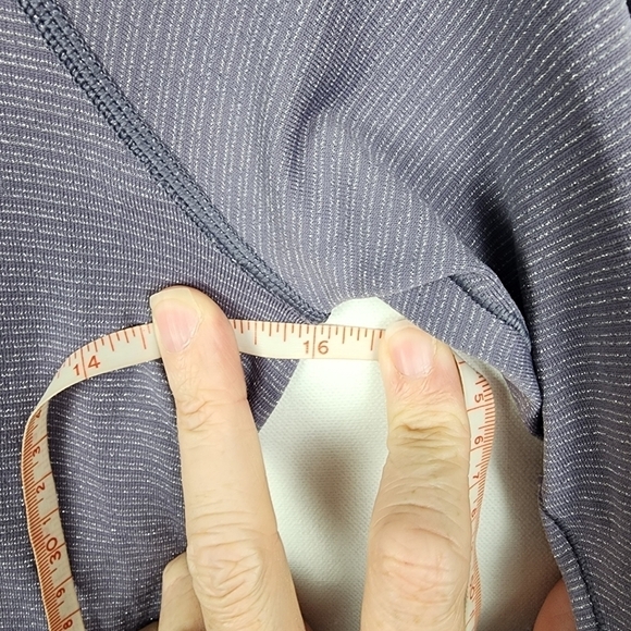 Lululemon Swiftly Speed LS Shine purple silver Size 6 Running Workout Athletic - Picture 7 of 8